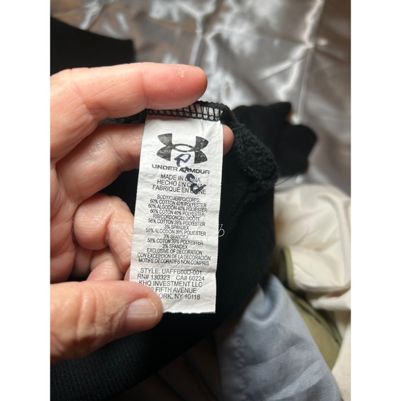 Under Armour Kids Black Hoodie Neon Logo Size 3T Pullover Hooded Sweatshirt - Picture 4 of 5